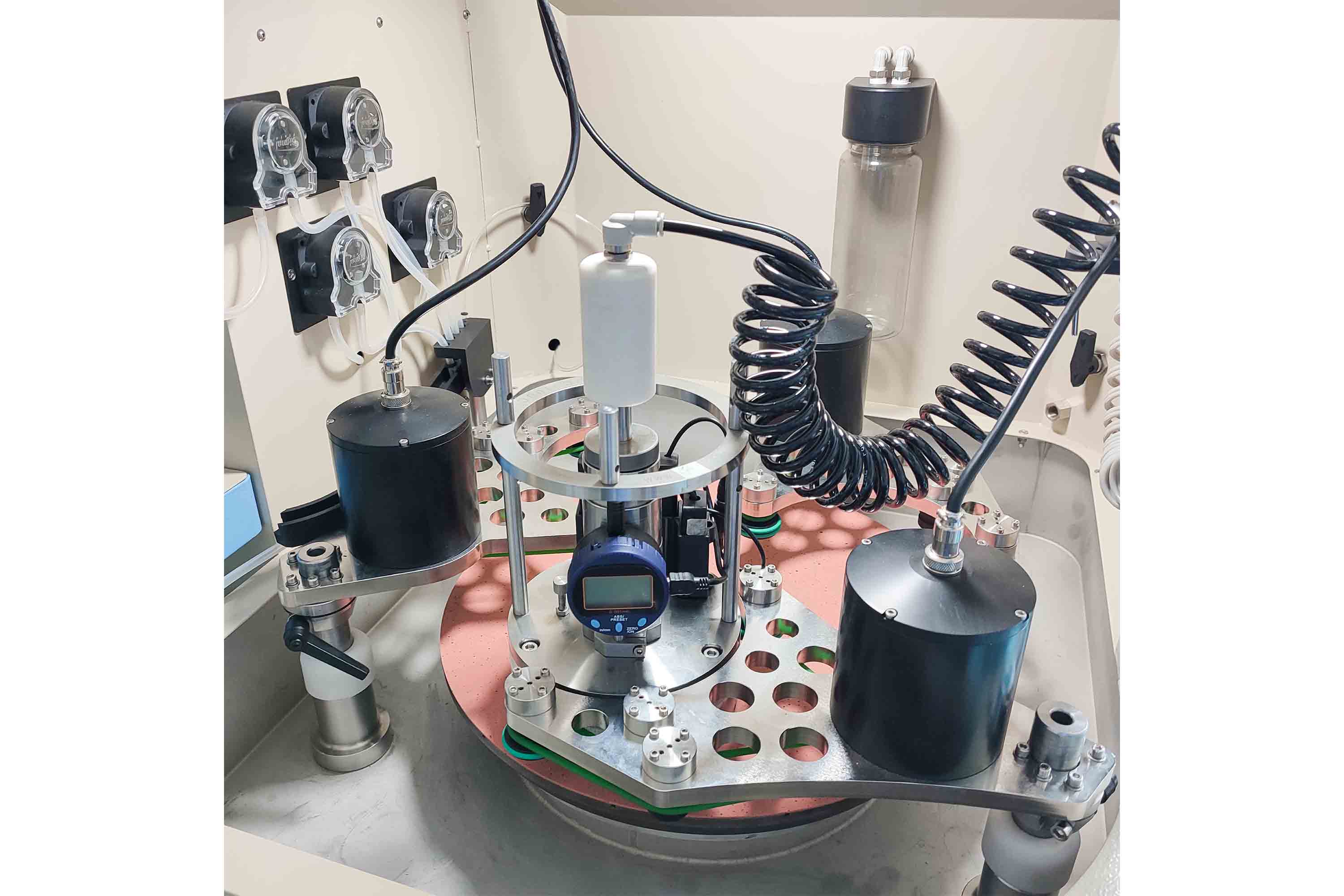 15" fully automated precision polishing machine for three 4" wafers with Bluetooth-enabled thickness control, two slurry feeder/mixing and Touch-Screen Control - Unipol-1503 - Image 4